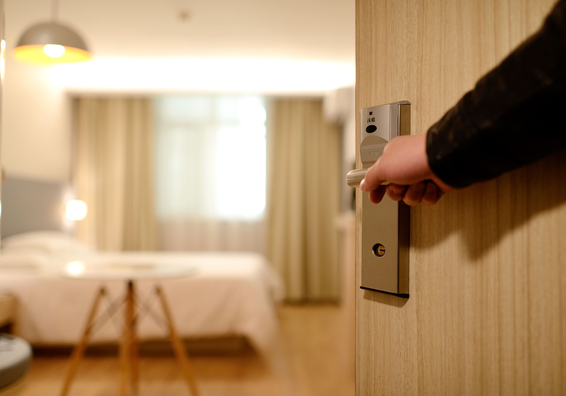 Room Detail